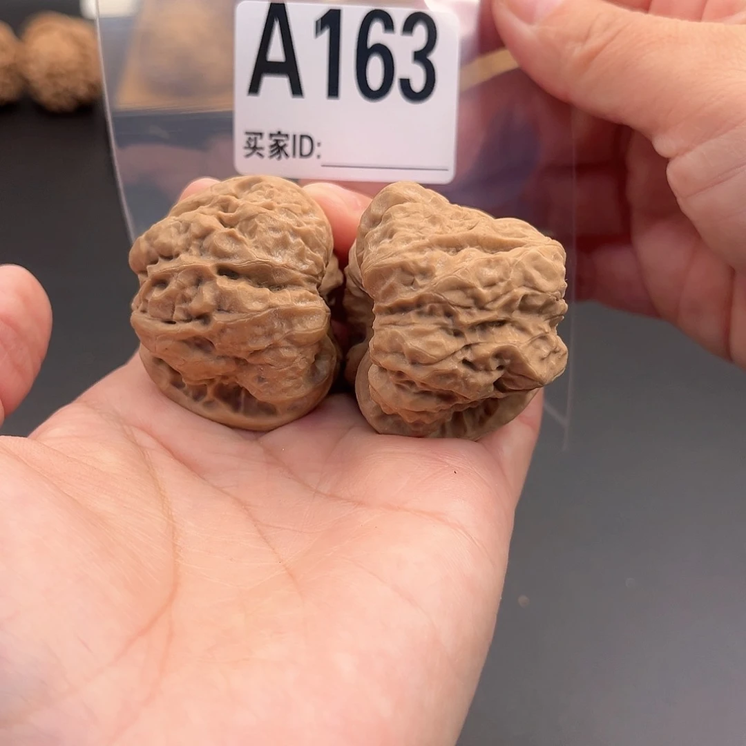 桃核吊坠逝**风蛙蛙精品40