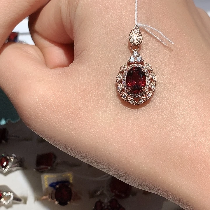 石榴石银S925镶嵌戒指