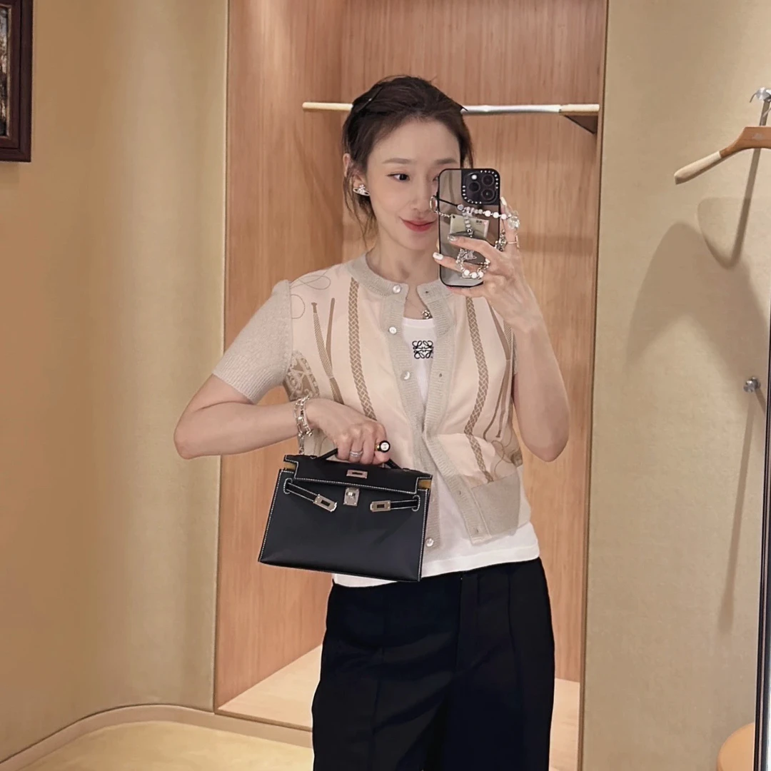 99新 Hermes/爱马仕 ss160/真丝拼接印花短袖开衫 34码 丝绸