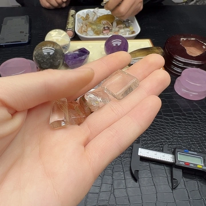 水晶珠宝半成品未镶嵌18水晶