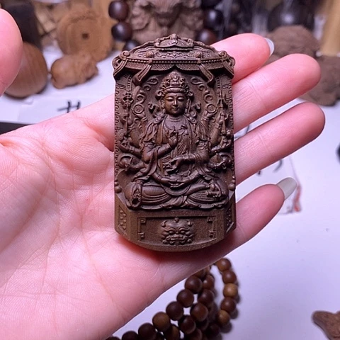 檀香木吊坠檀香精工千手观姐姐无事牌