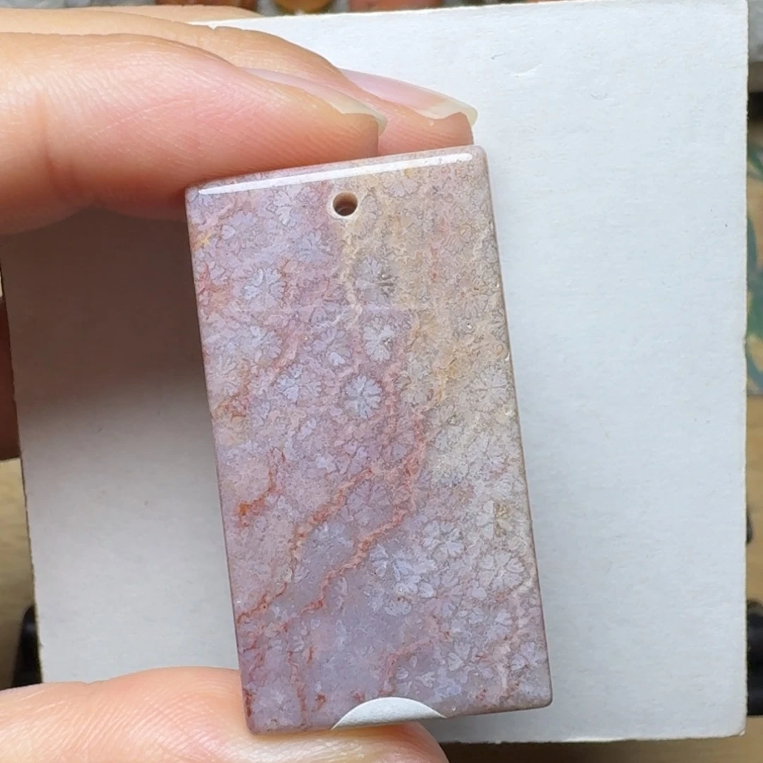硅化玉紫红小花未镶嵌