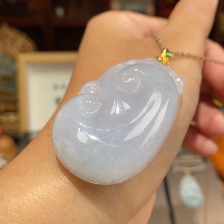 【闪购商品】颈饰18K金镶嵌翡翠15