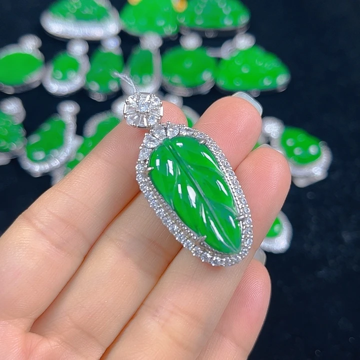 翡翠银S925镶嵌吊坠(不含链)