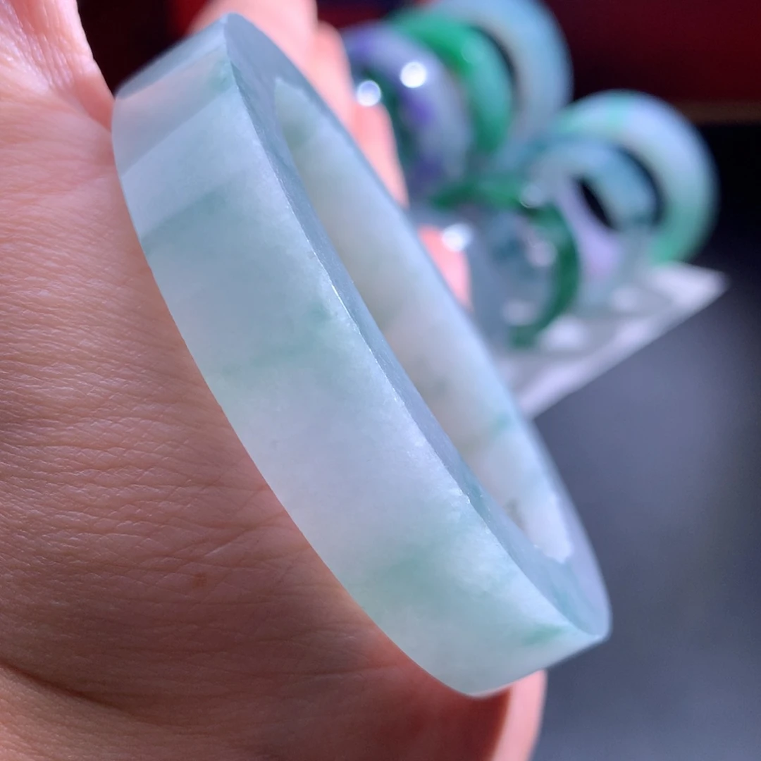 定制翡翠手镯未镶嵌