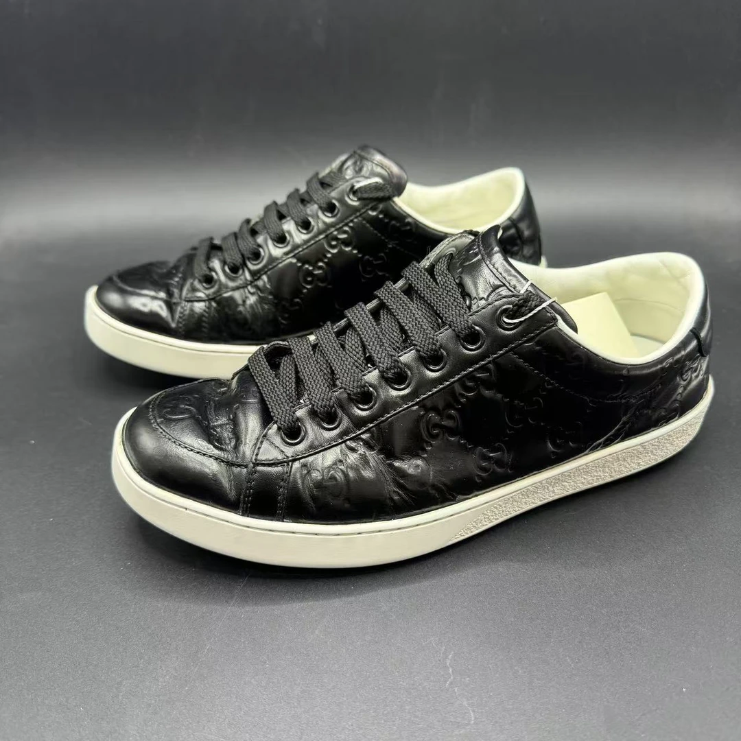 95新 GUCCI/古驰 男士黑色老花板鞋39.5码xh012