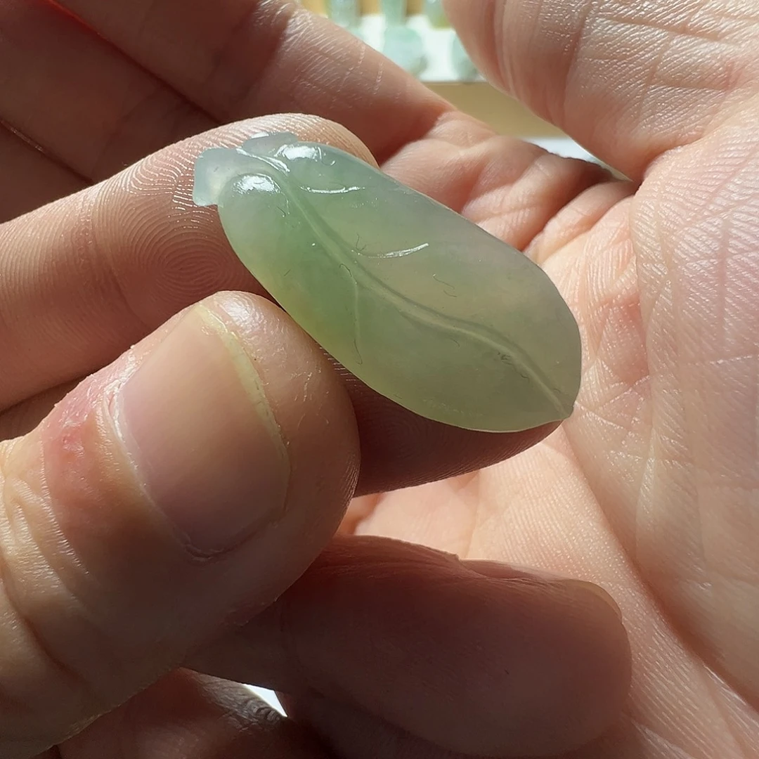 定制翡翠未镶嵌叶子