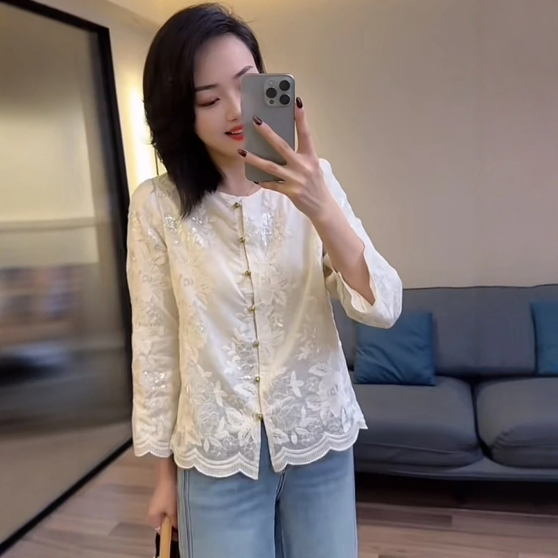 新中式国风蕾丝刺绣衬衫女2025秋季新款高级感超好看洋气薄款小衫