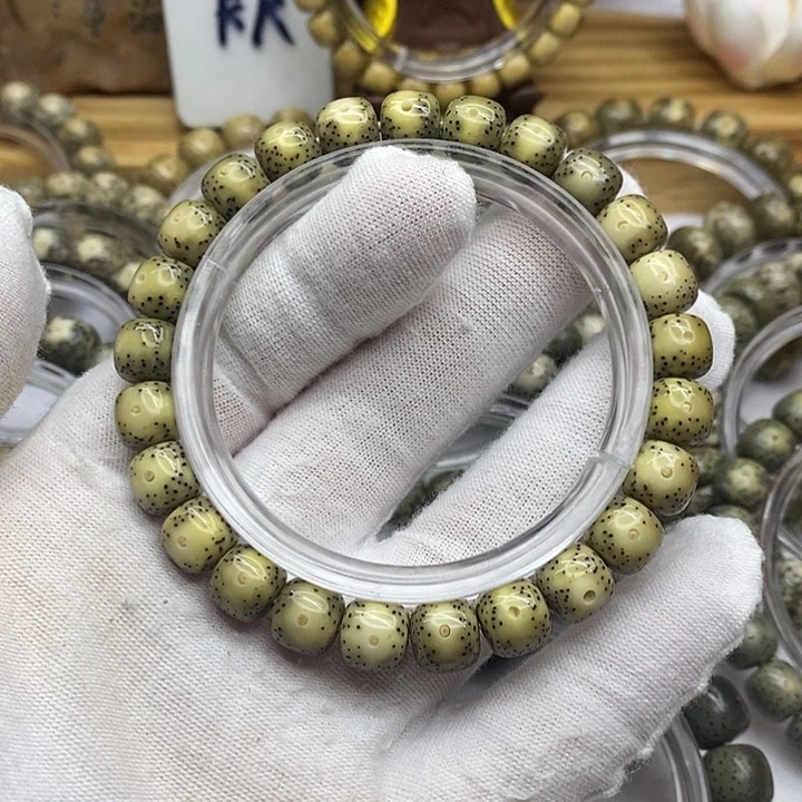 手串星月菩提8.7mm果冻大留白A10