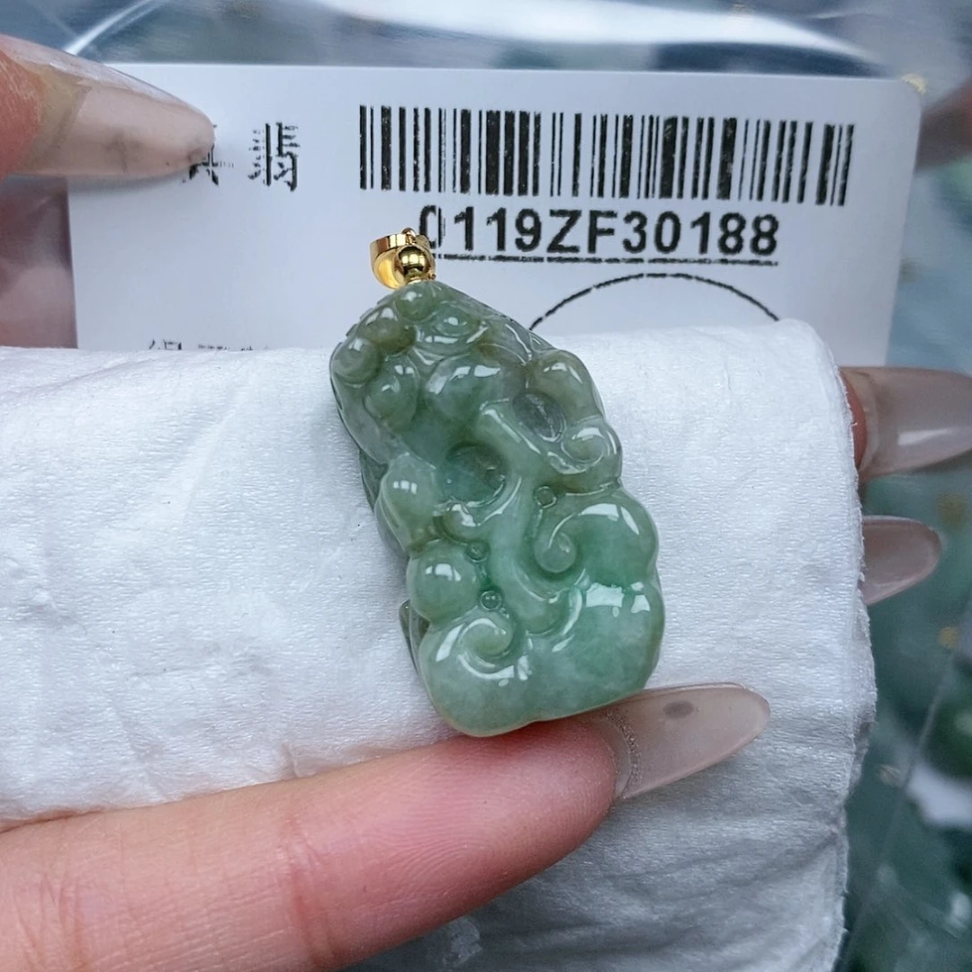 翡翠吊坠(不含链)未镶嵌