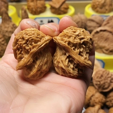 吊坠文玩核桃小鸟