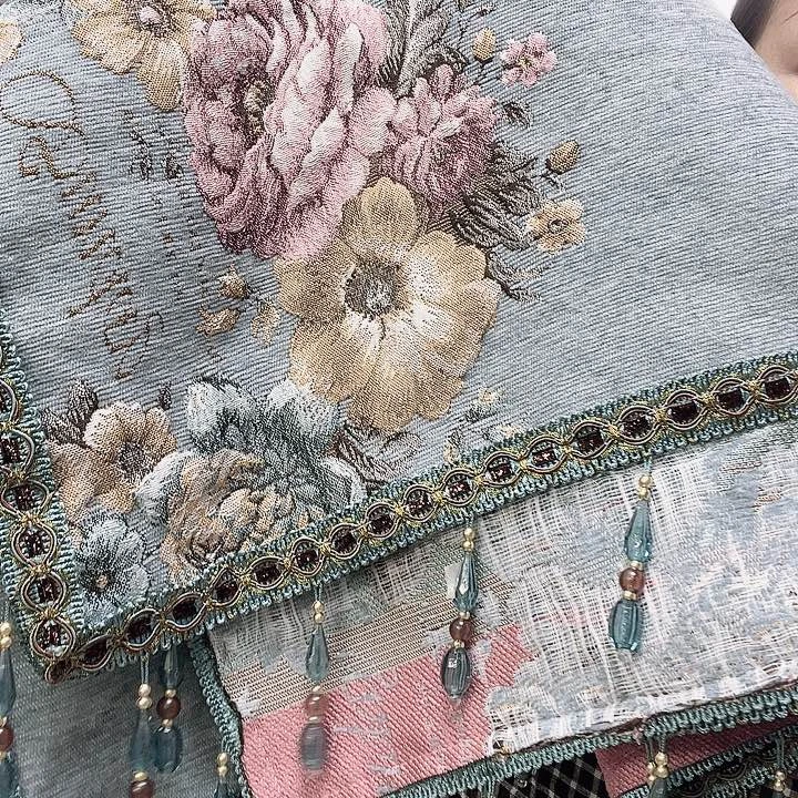 毛绒啦咯啦咯啦咯啦咯啦