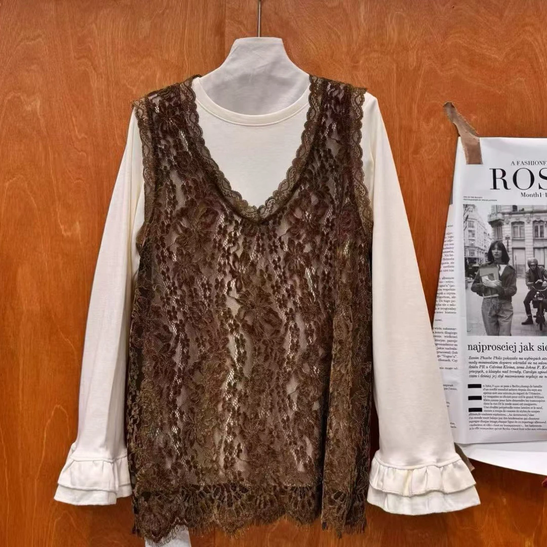 肉肉家*大码俏皮蕾丝V领两件套