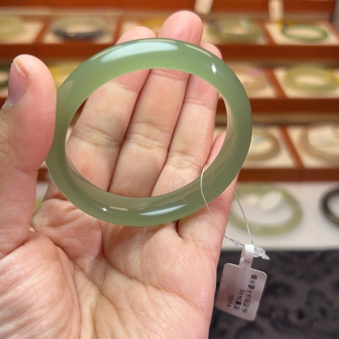 和田玉未镶嵌手镯湖水绿手镯过灯品质