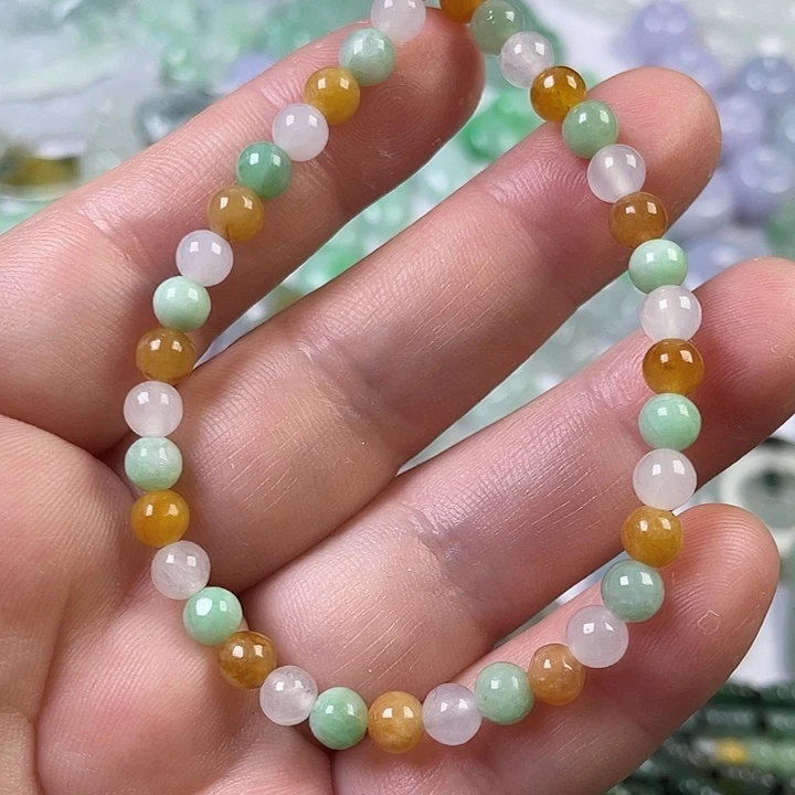 翡翠未镶嵌颈饰手串