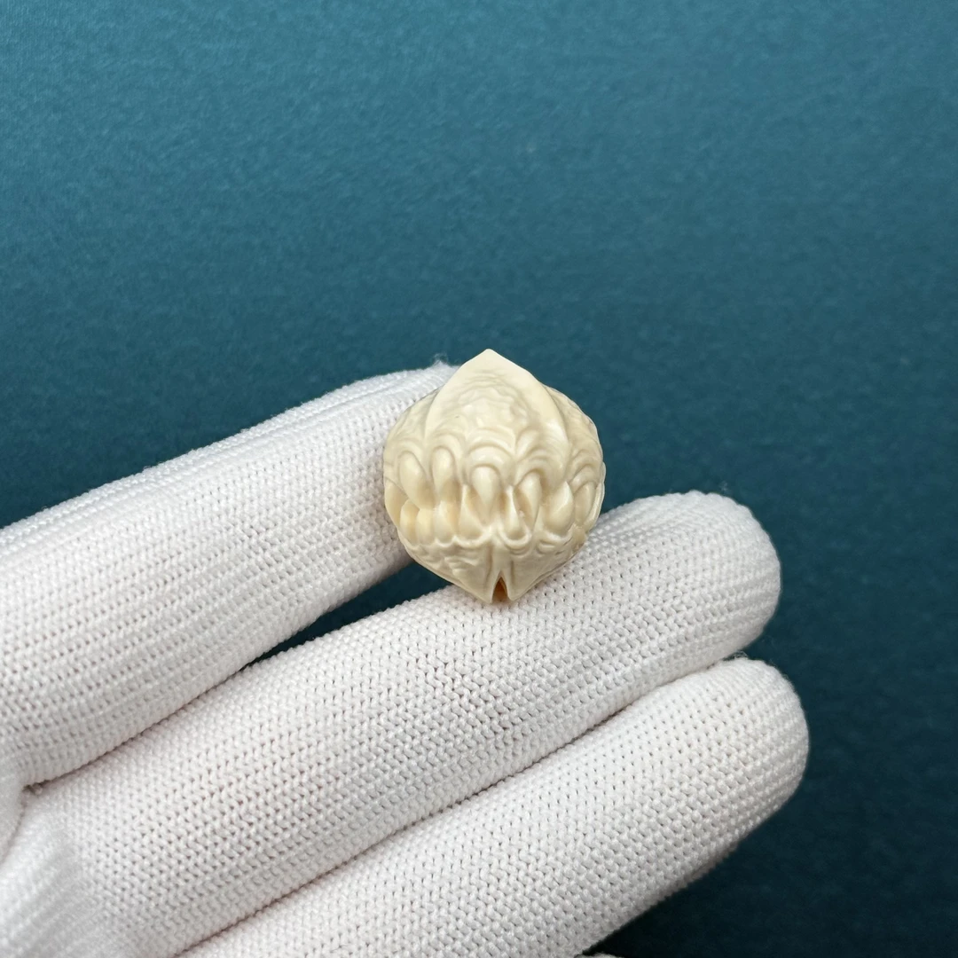 D43-85天然猛犸 雕刻三通约20*22mm支持鉴定假一罚十