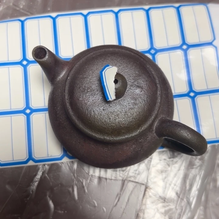 小***余茶壶紫砂紫泥瑕疵180