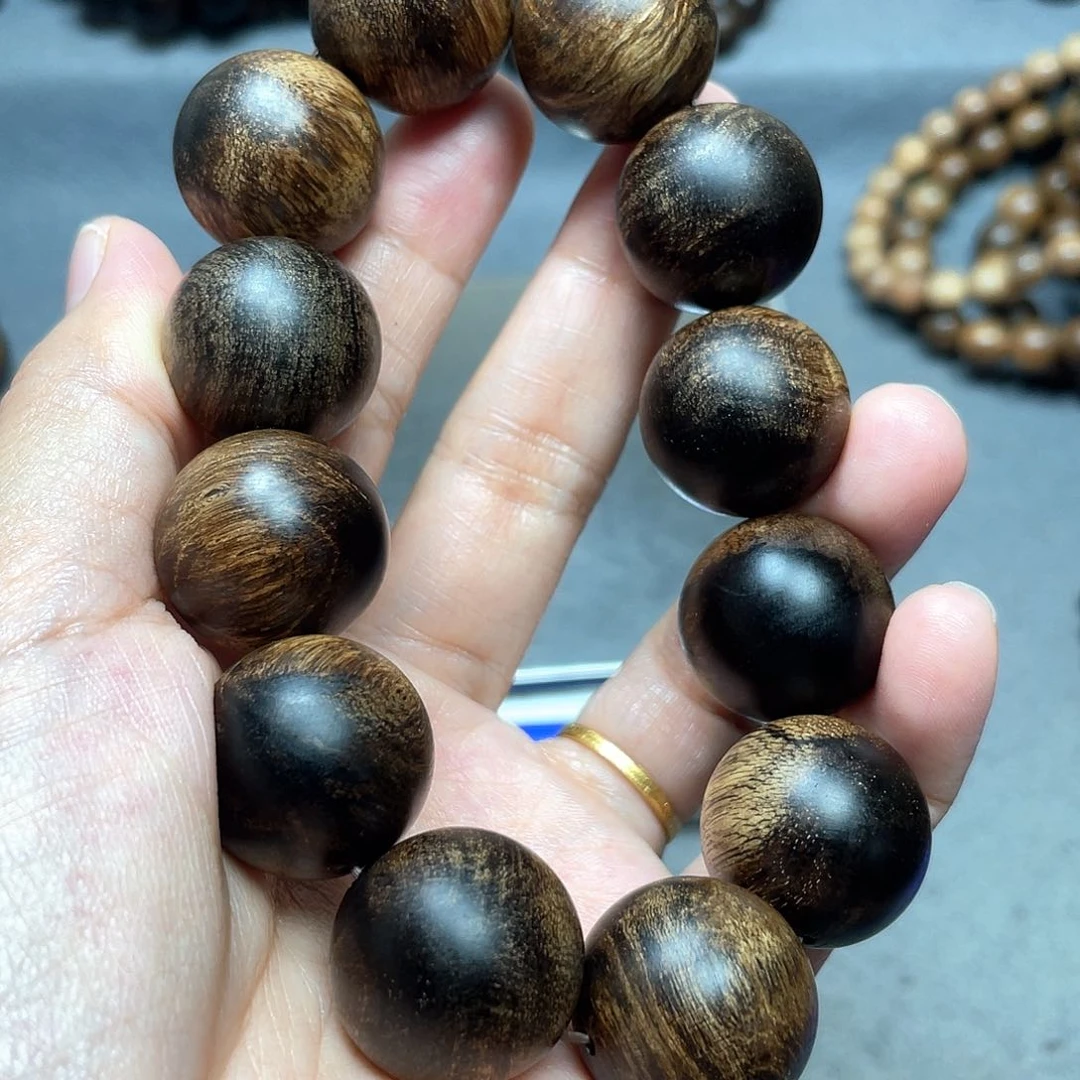 沉香手串白棋瘤疤2.0