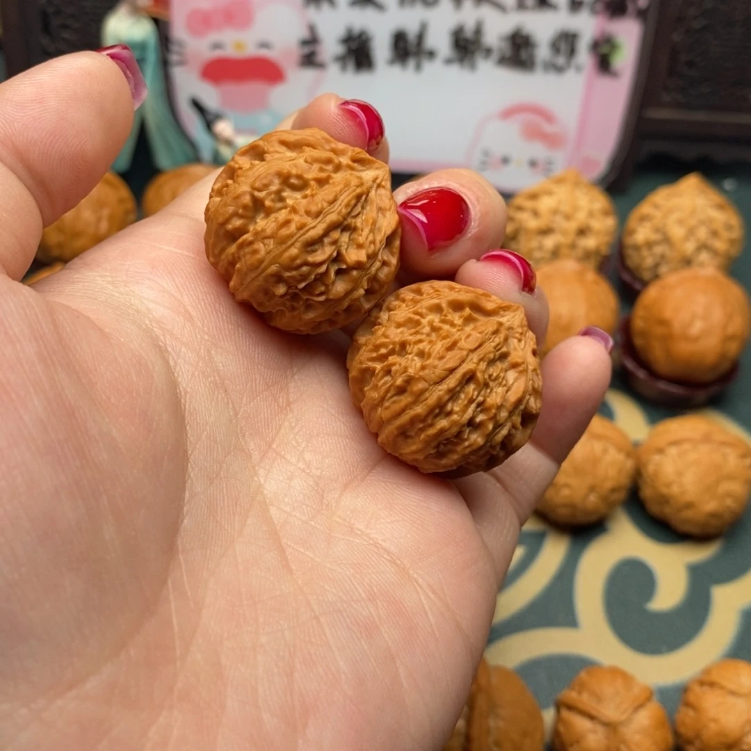 文玩核桃把件狮子头