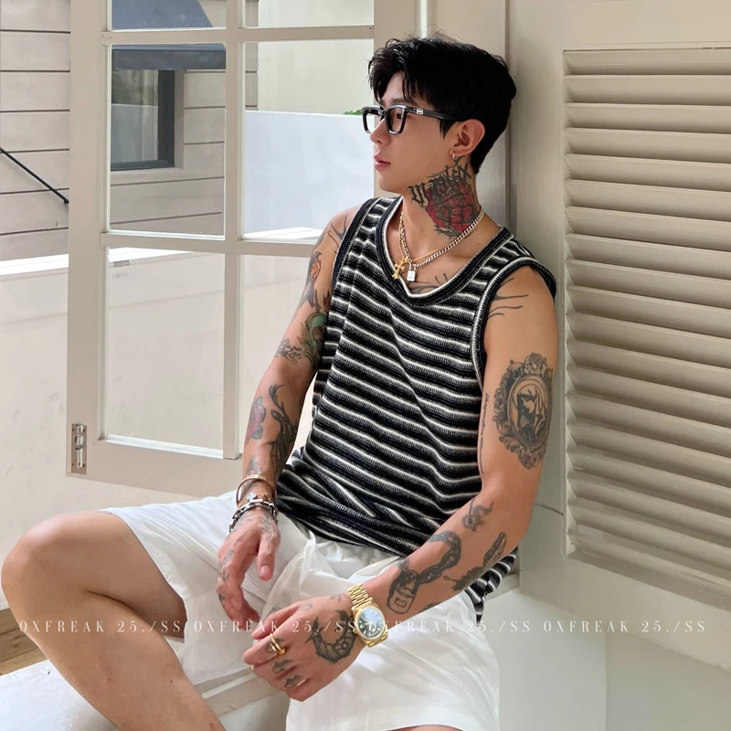 OXFREAK「老钱风 肌理感」黑白条纹针织背心男韩系高级感无袖坎肩