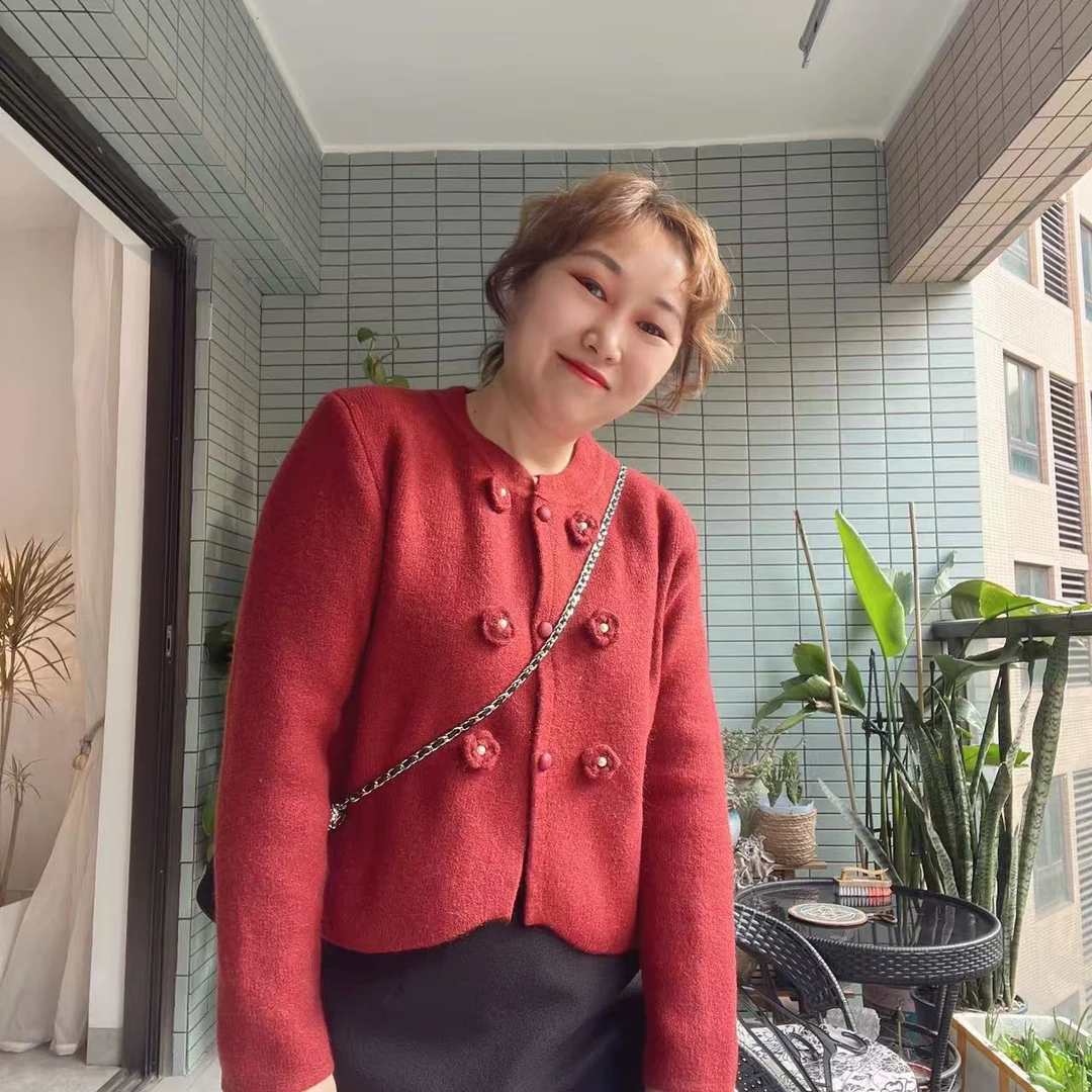 【丽姐家】新款花朵针织