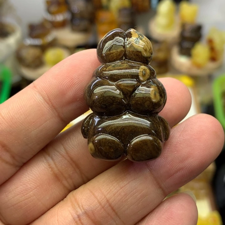 蜜蜡吊坠(不含链)未镶嵌兔子