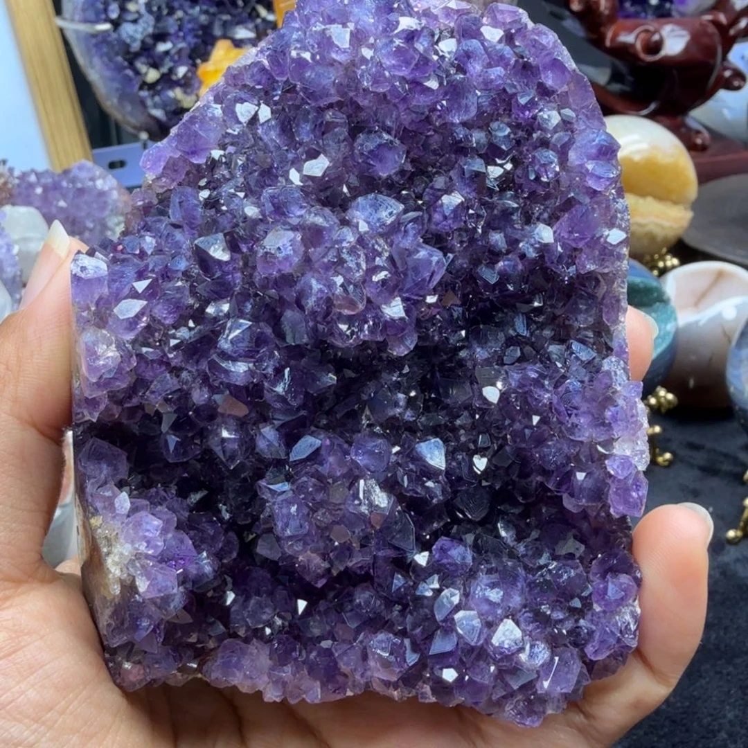 未镶嵌水晶珠宝半成品