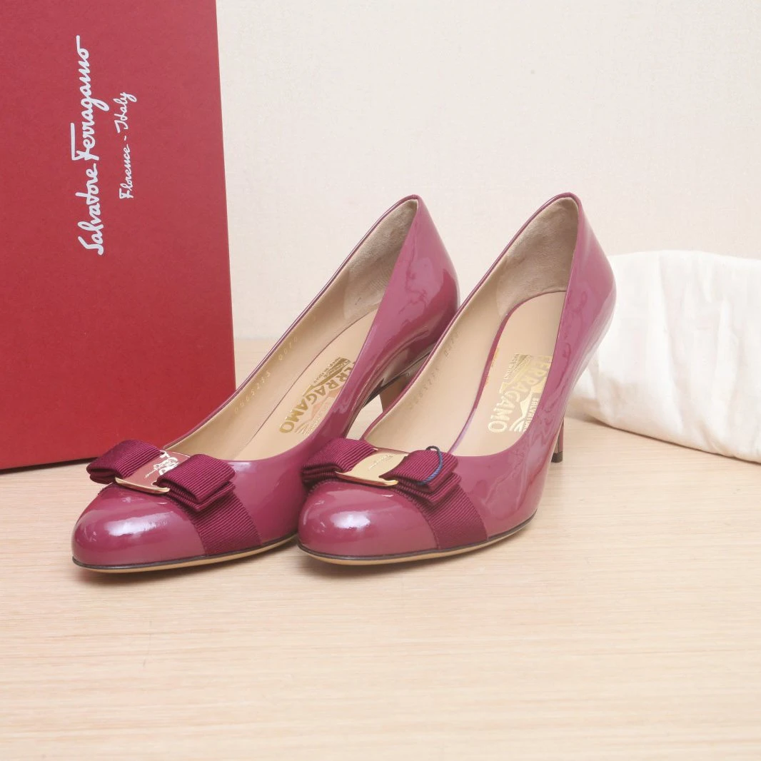 全新未使用 FERRAGAMO/菲拉格慕 汤/P205843533/紫红蝴蝶结高跟鞋