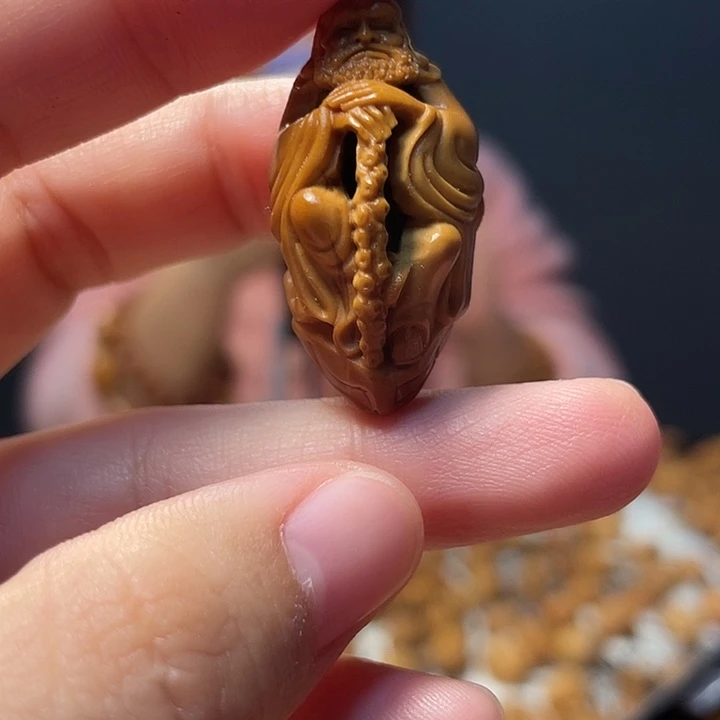 橄榄核吊坠橄榄核