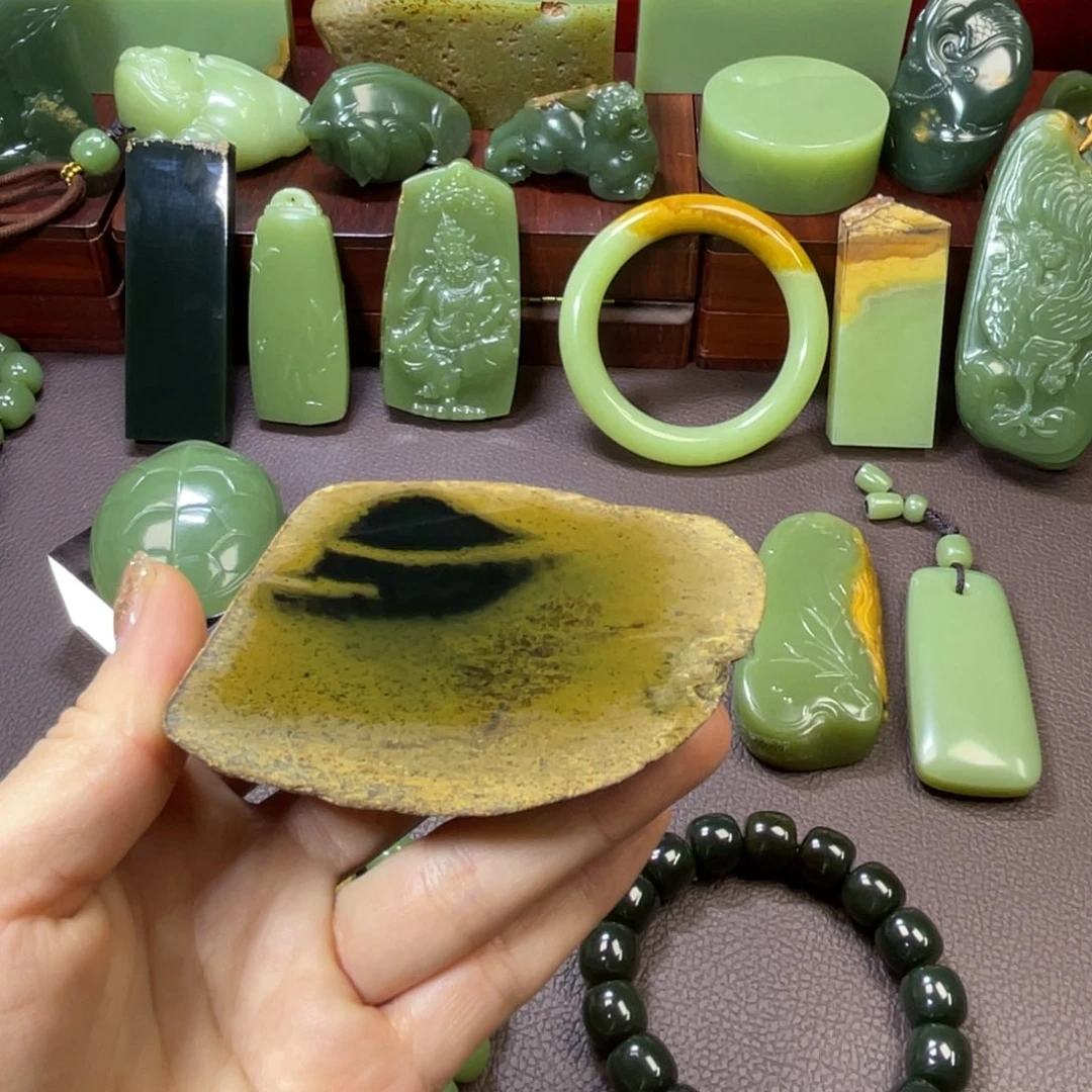 岫岩河磨玉（透闪石质玉）未镶嵌车挂