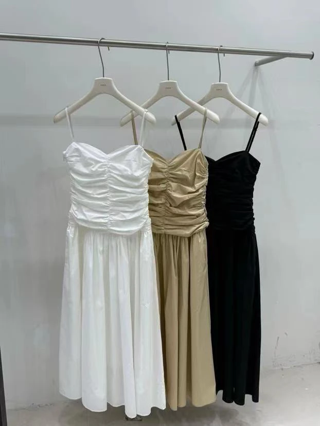 zada@6183 法式设计感褶皱收腰显瘦吊带连衣裙 6-18