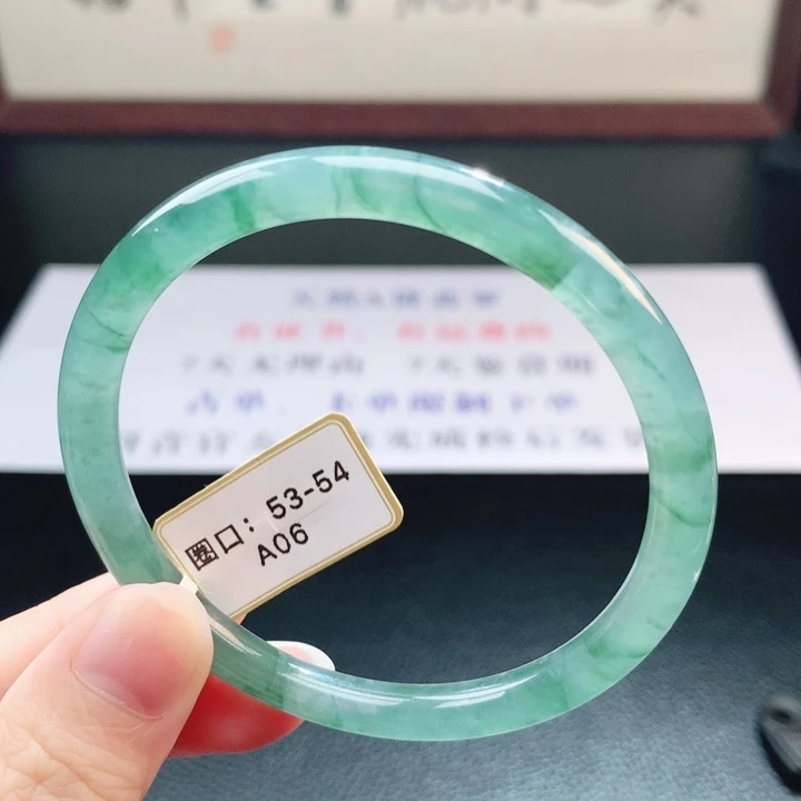 翡翠未镶嵌手镯翡翠手镯87