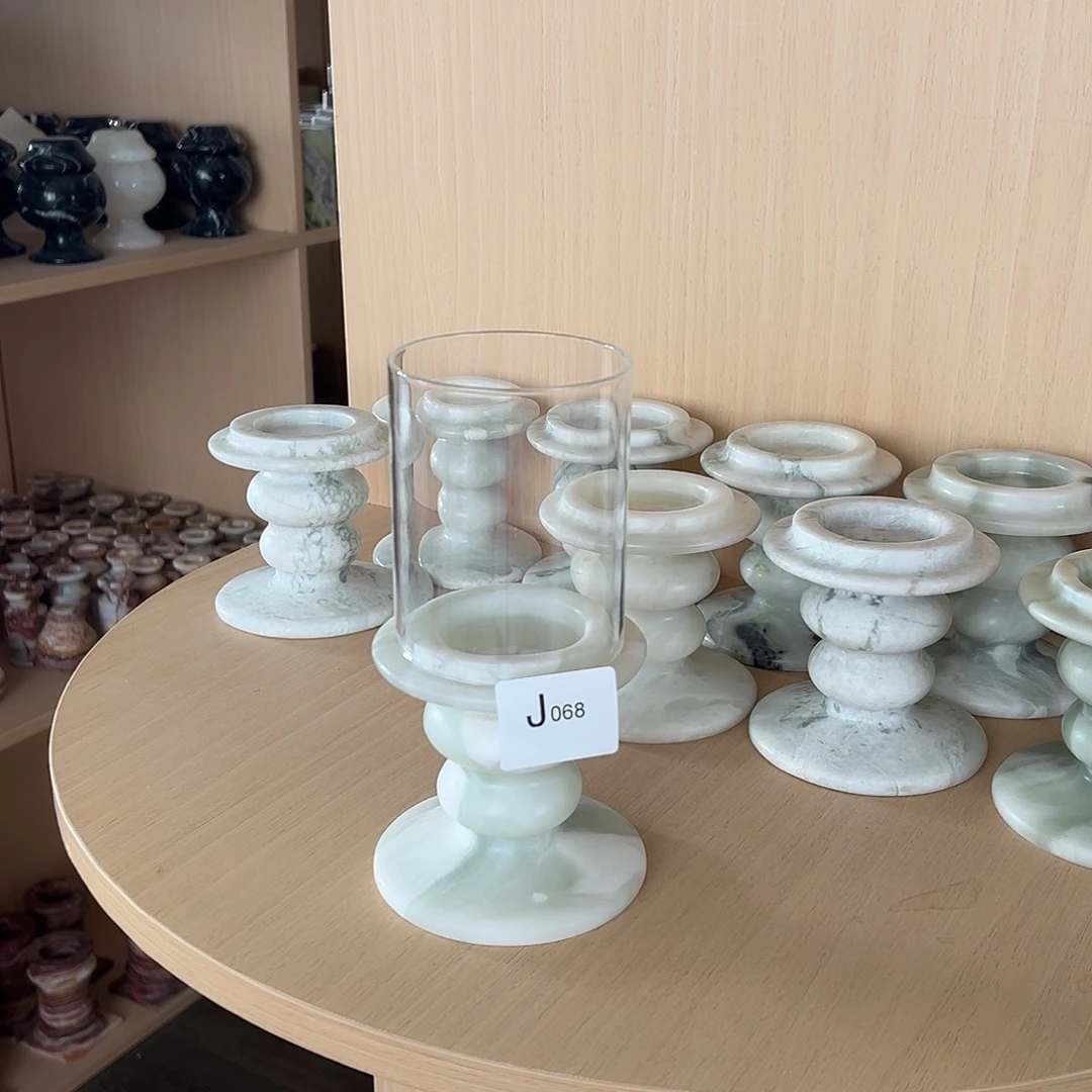 石材J068芬迪白烛台笔筒