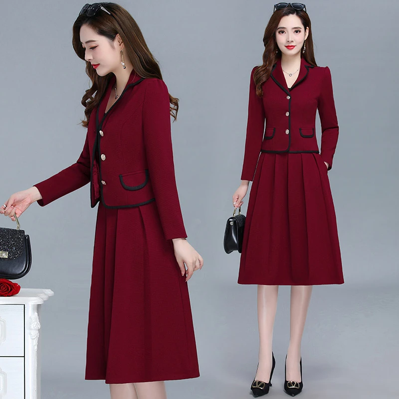 喜婆婆婚宴装连衣裙女春秋2025新款轻奢高端妈妈礼服红色两件套装