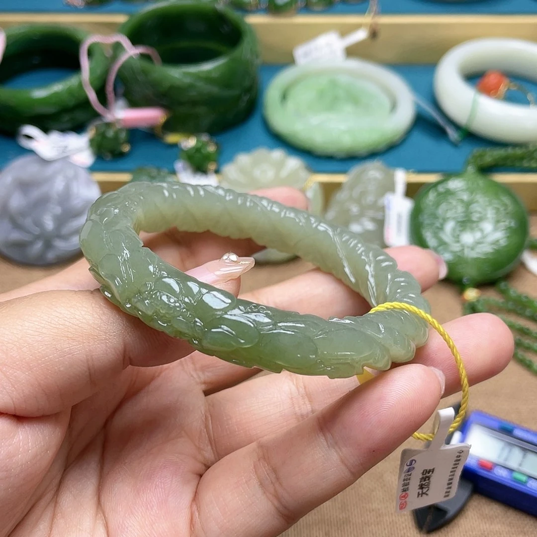 【闪购商品】和田玉手镯57圈口47未镶嵌