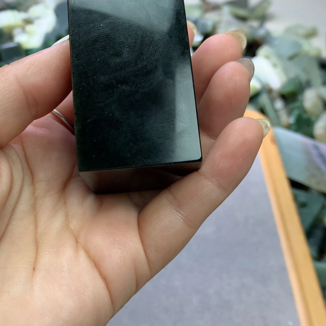 和田玉（糖玉）未镶嵌珠宝半成品