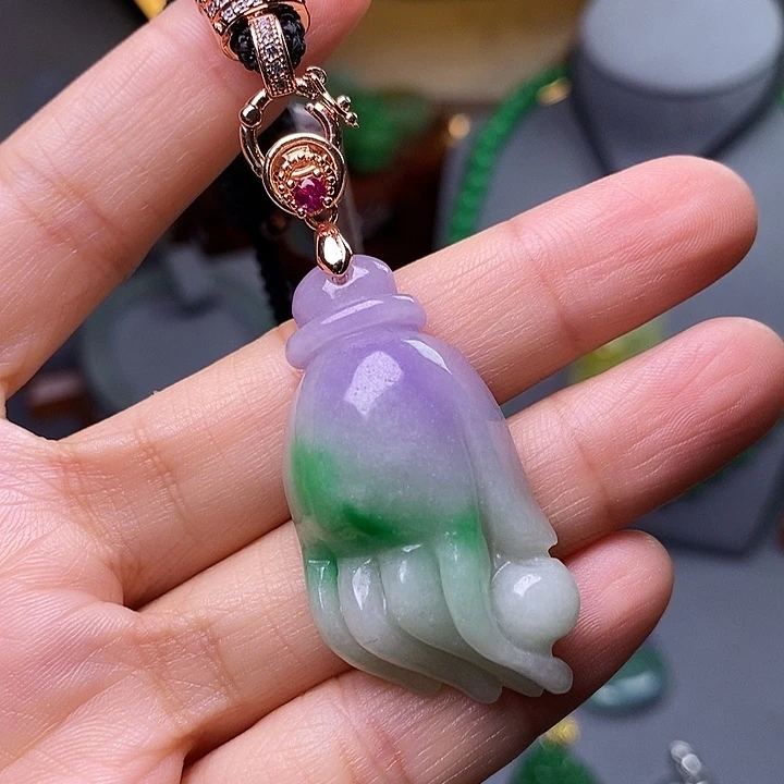 翡翠未镶嵌吊坠(赠链)