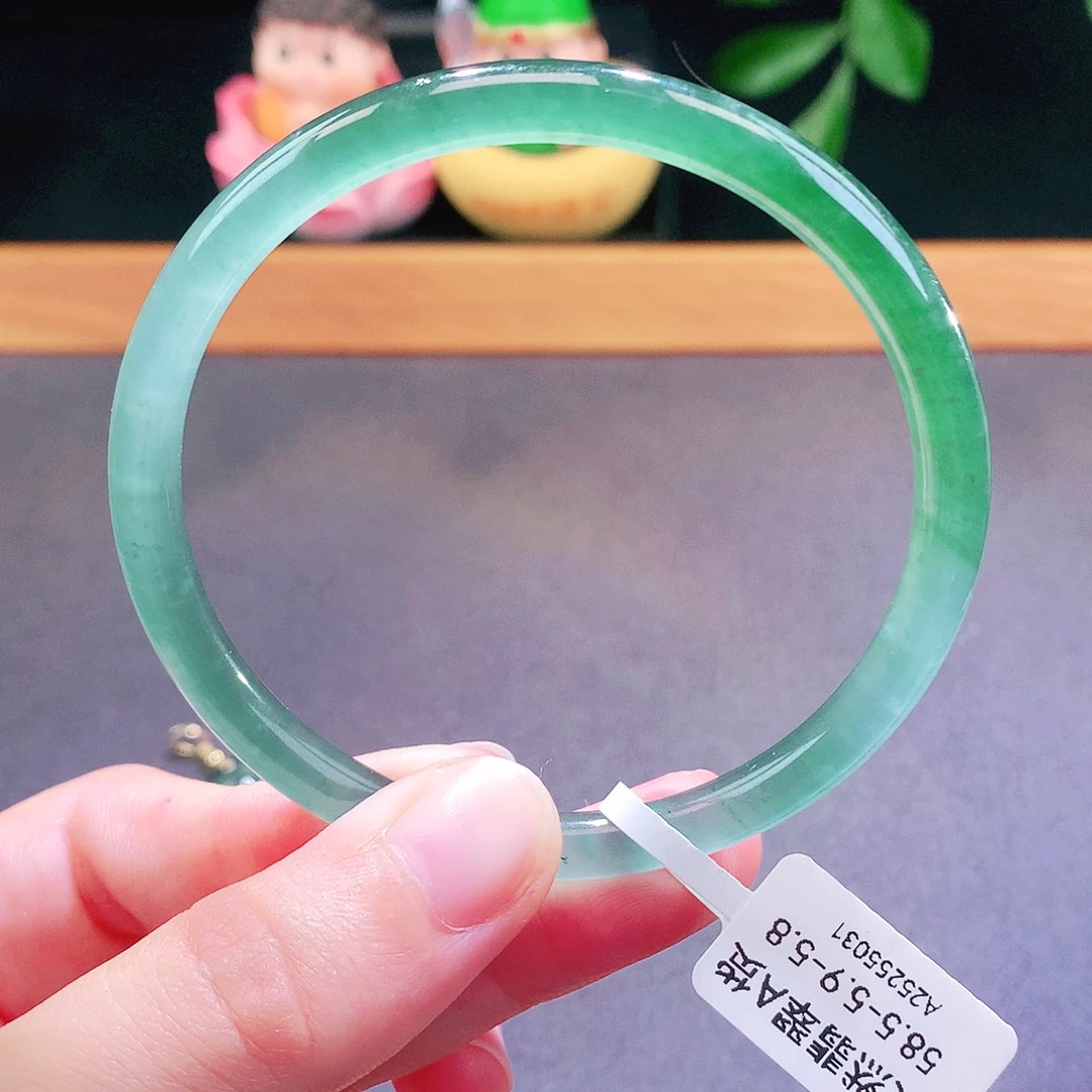 翡翠未镶嵌手镯天然翡翠