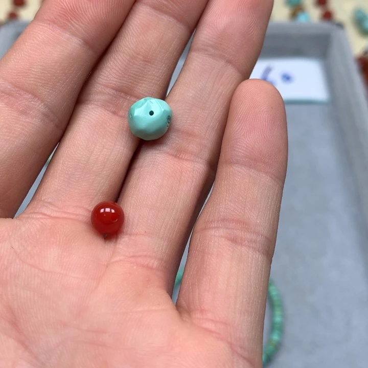 南红玛瑙配饰未镶嵌