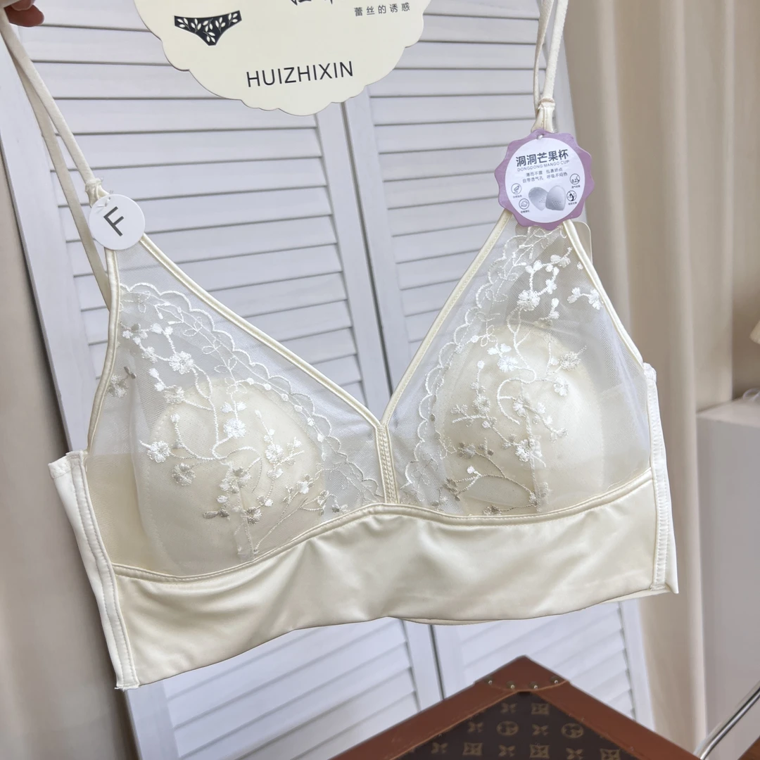 春夏兔耳朵杯镂空美背内衣缎面蕾丝性感透气吊带时尚舒适文胸6318