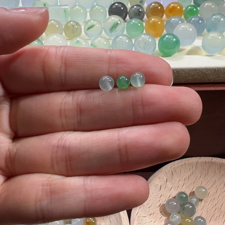 翡翠散珠天然缅甸翡翠A货4.3-4.9