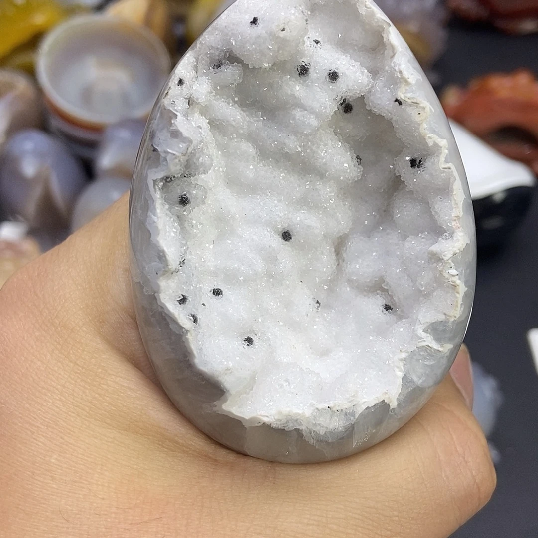 玛瑙/玉髓未镶嵌珠宝奇石