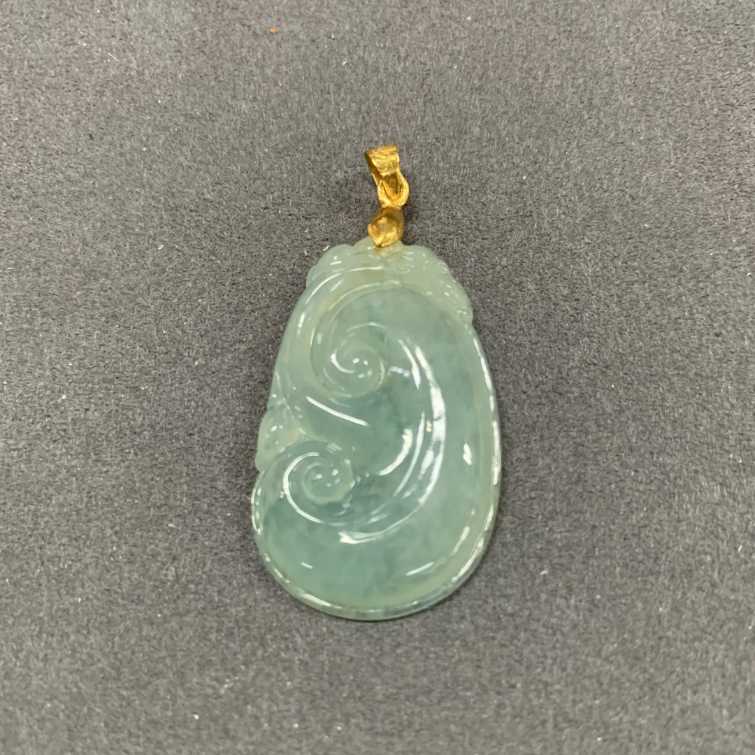 缅甸天然A货翡翠如意-糯冰种水带飘花
