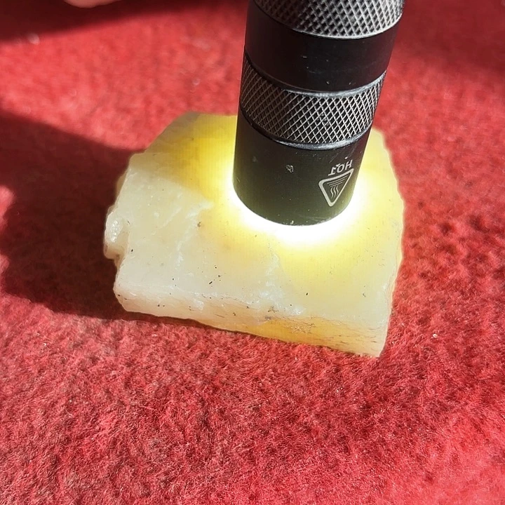 和田玉（糖玉）车挂未镶嵌