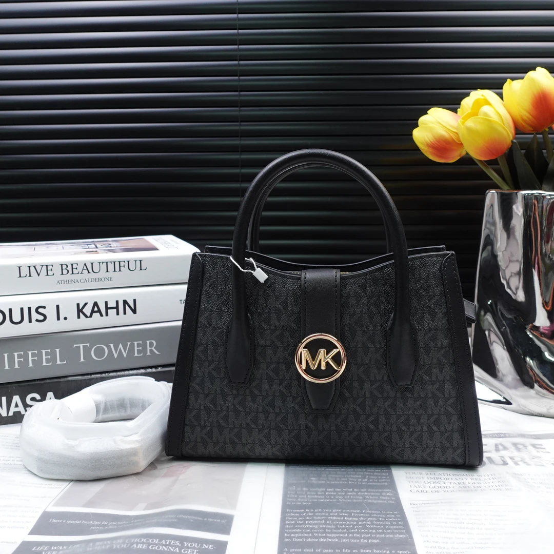 95新 MICHAEL KORS/迈克高仕 单肩包/T10279981