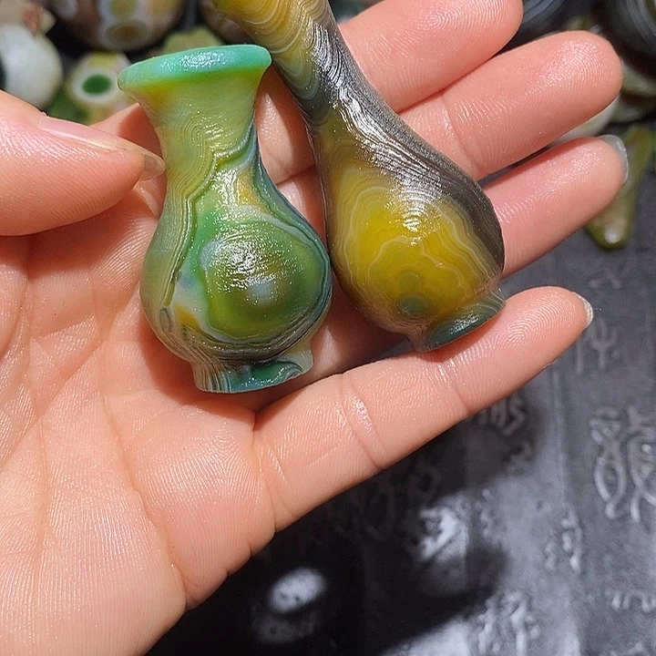 善***意玛瑙/玉髓颈饰合金