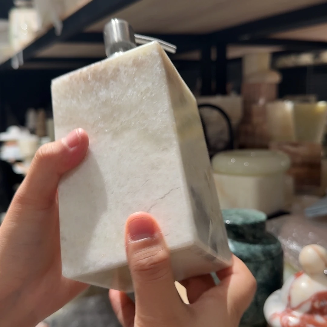 大理石。     h379。