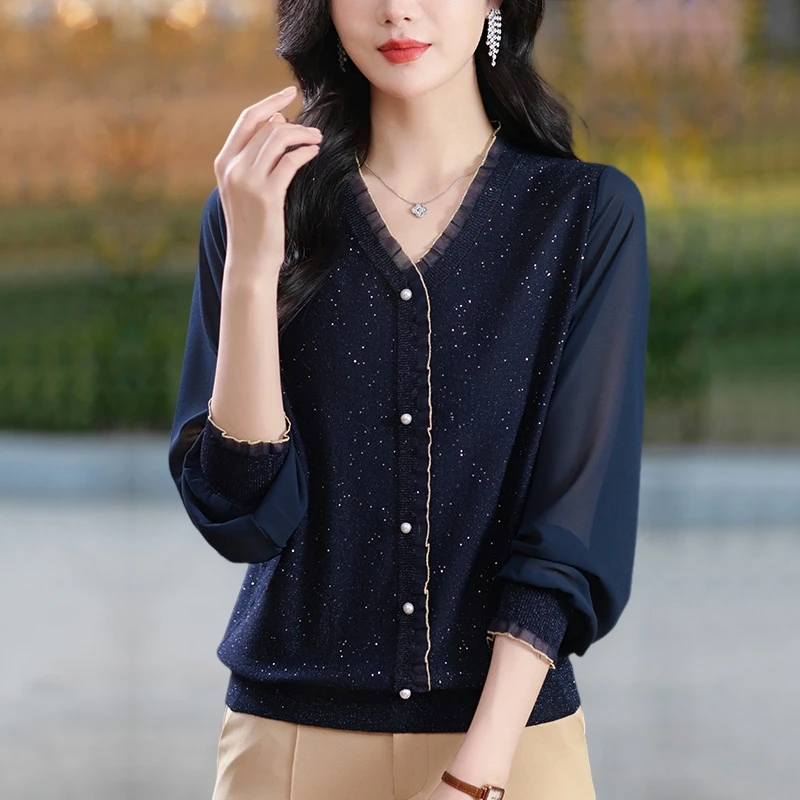 胖mm春秋大码女士v领毛衣遮肚子显瘦雪纺上衣冰丝针织蕾丝打底衫