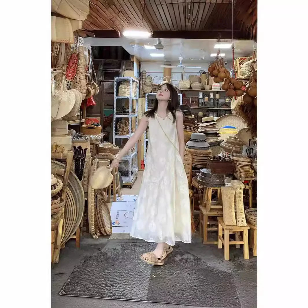 女款碎花裙新款夏日小众设计感纯色无袖购物袋女A字裙旗袍米白