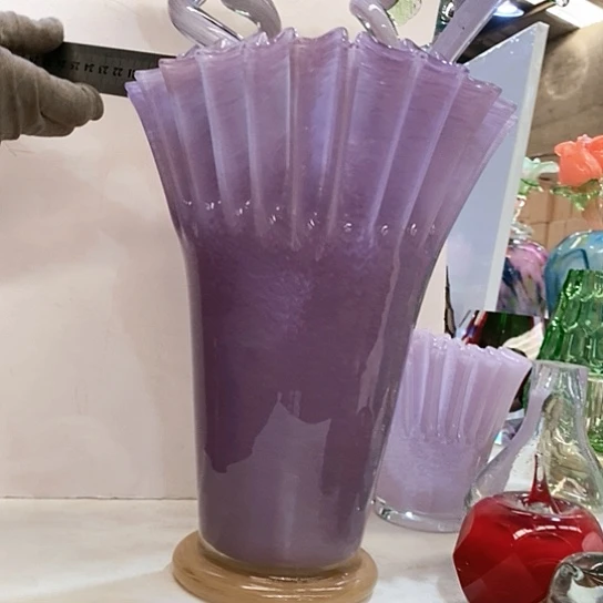 琉璃花瓶高30厘米口径15厘米